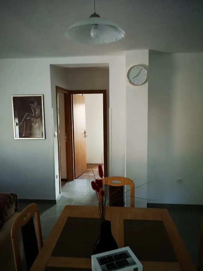 Holiday Home Visnja Нин